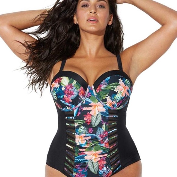 Curvy Couture Other - Beautiful One piece Swimsuit 2X NWT